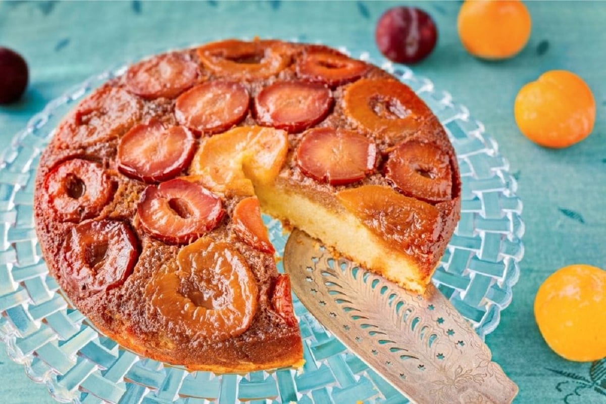15 Awesome Sticky Plum And Ginger Upside Down Cake Recipes - What Kate Baked