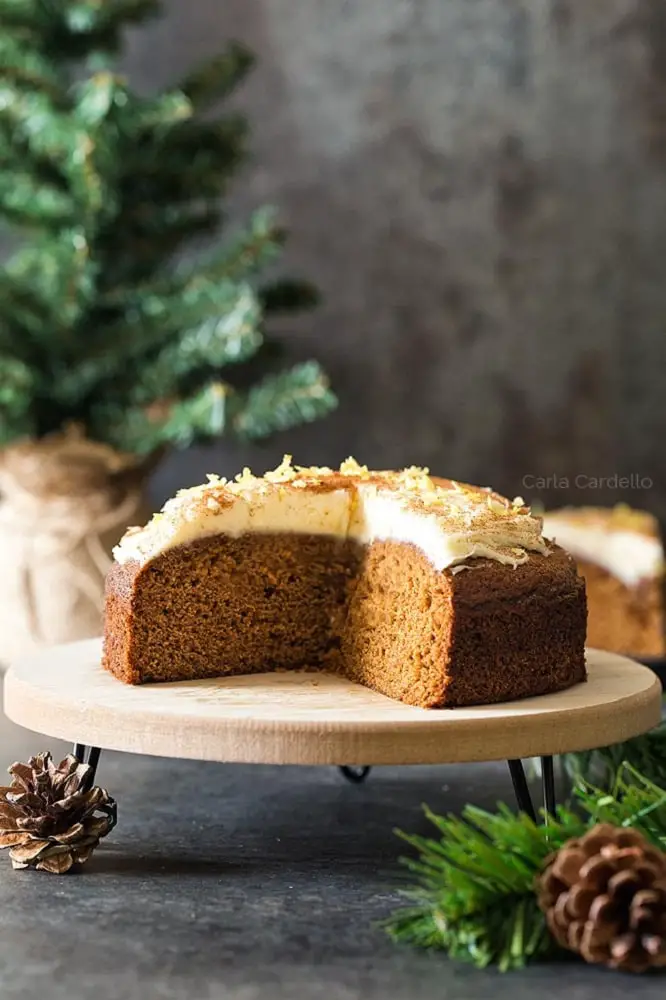 6-inch gingerbread cake - Carla Cardello