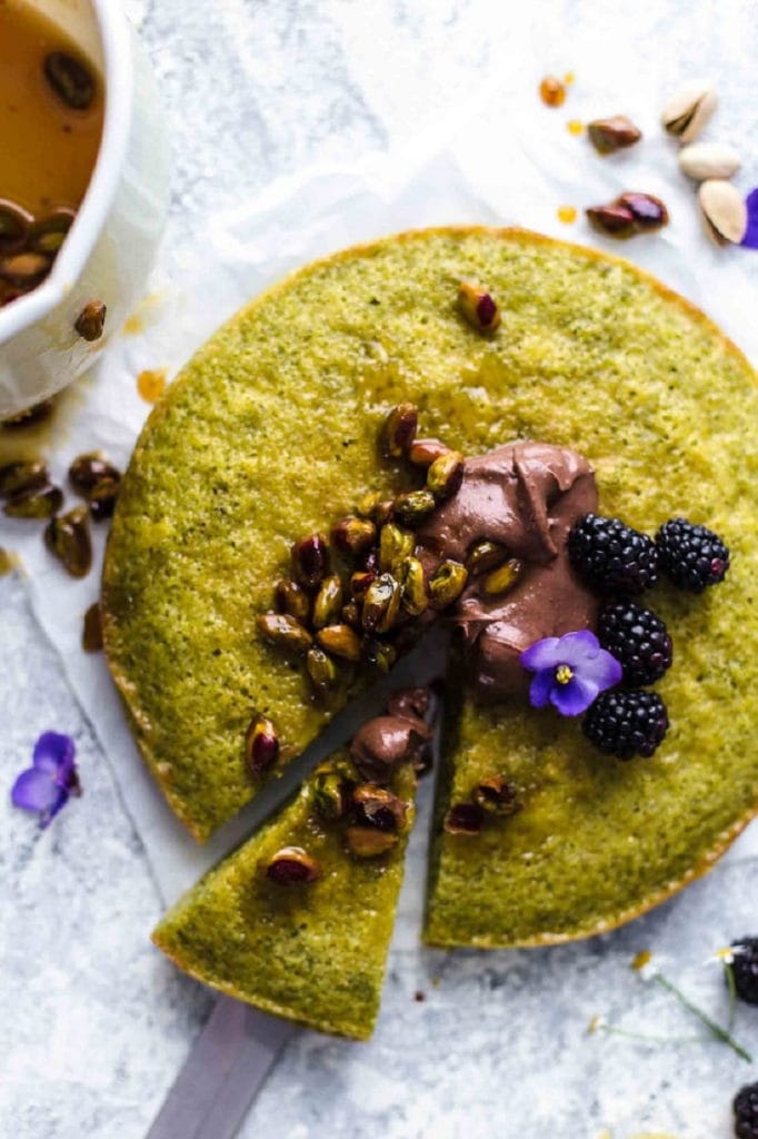 Easy Pistachio Cake – Sabine Venier