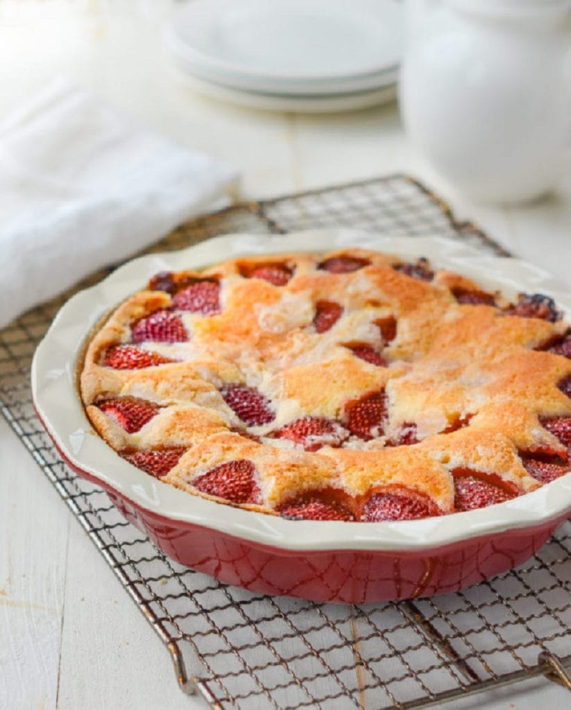 Fresh Strawberry Cake