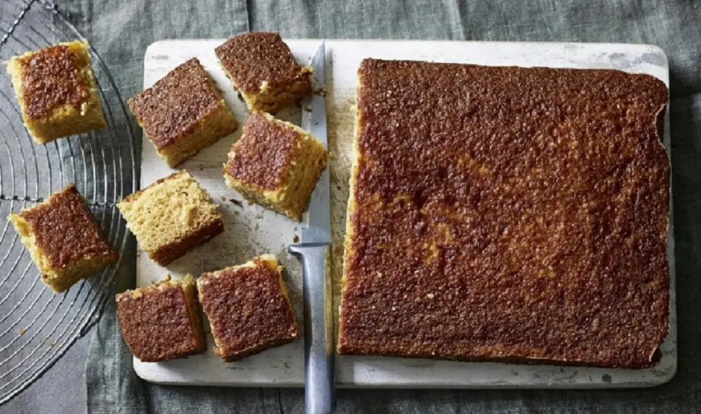 Gingerbread Sponge Cake – Ruth Sutcliffe