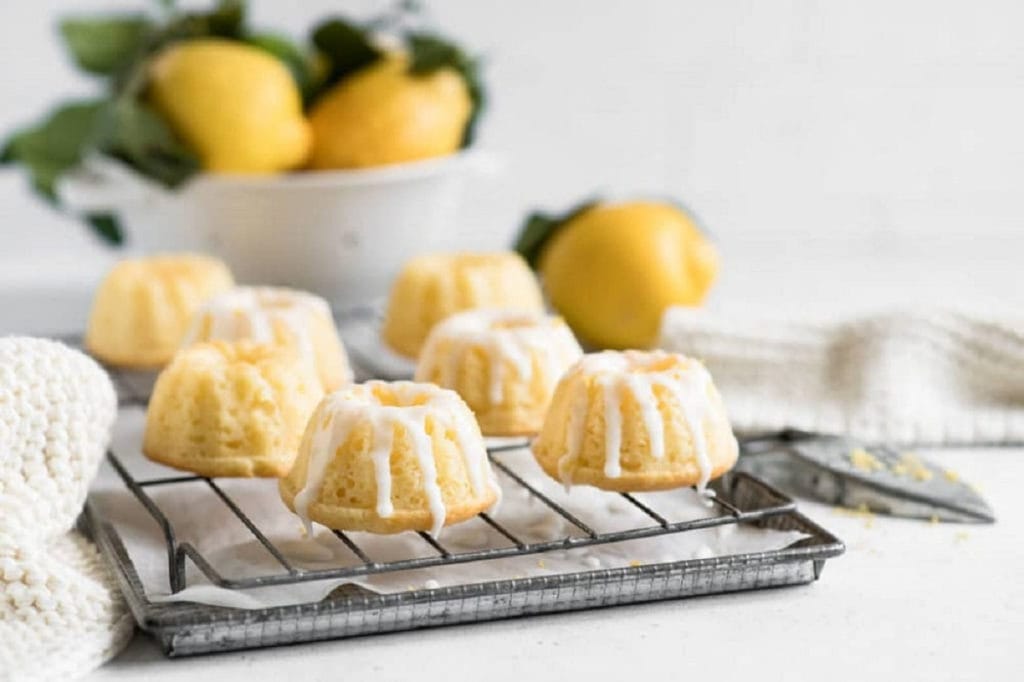 Mini Lemon Bundt Cakes