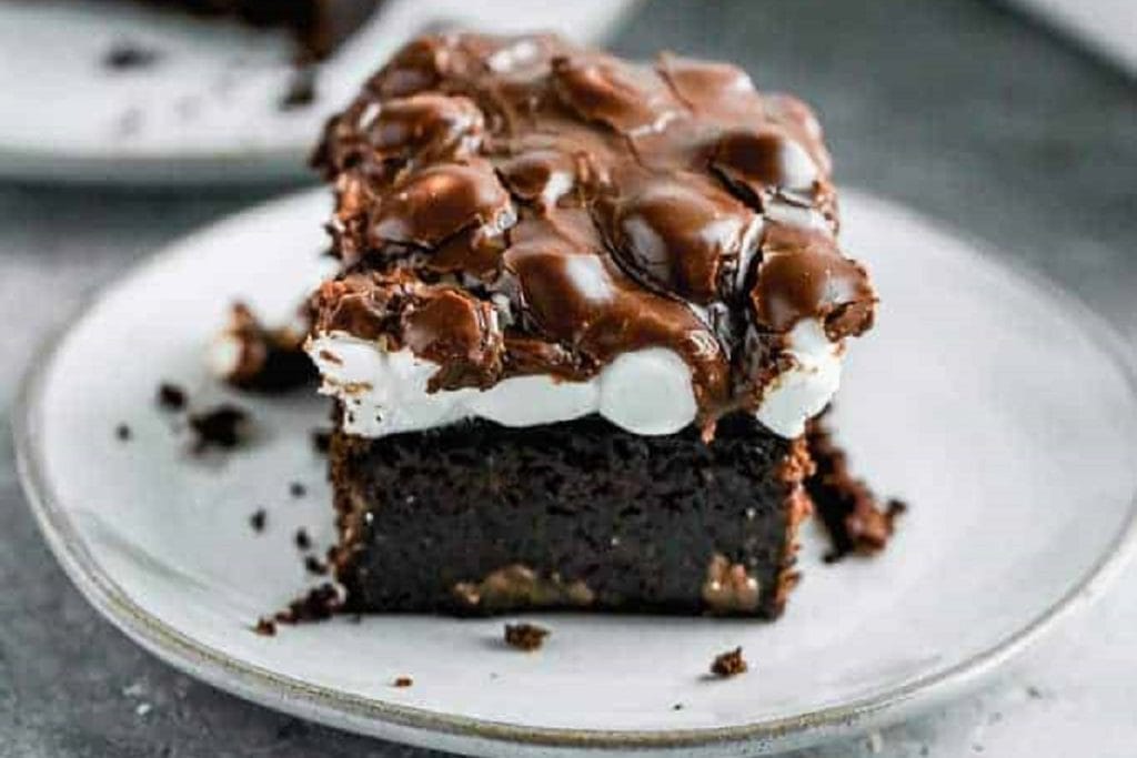 The 15 Mississippi Mud Cake Recipes You Can Make Today - What Kate Baked