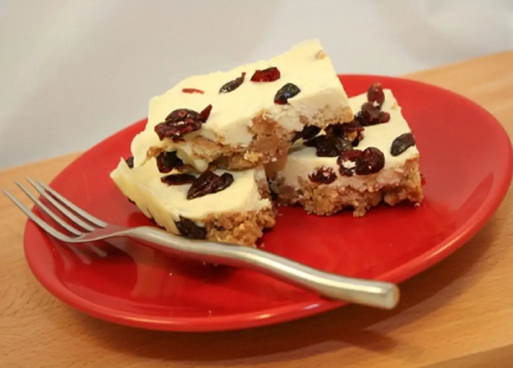 White Chocolate And Cranberry Tiffin