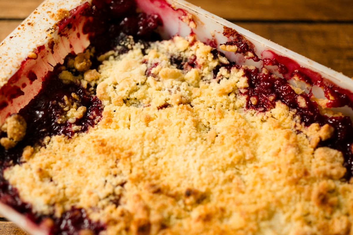 How To Make Crumble Topping For Fruit Pies - What Kate Baked
