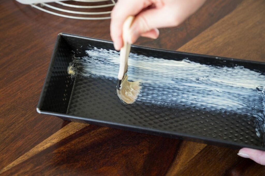 How To Grease A Pan? What Kate Baked