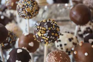 How To Display Cake Pops
