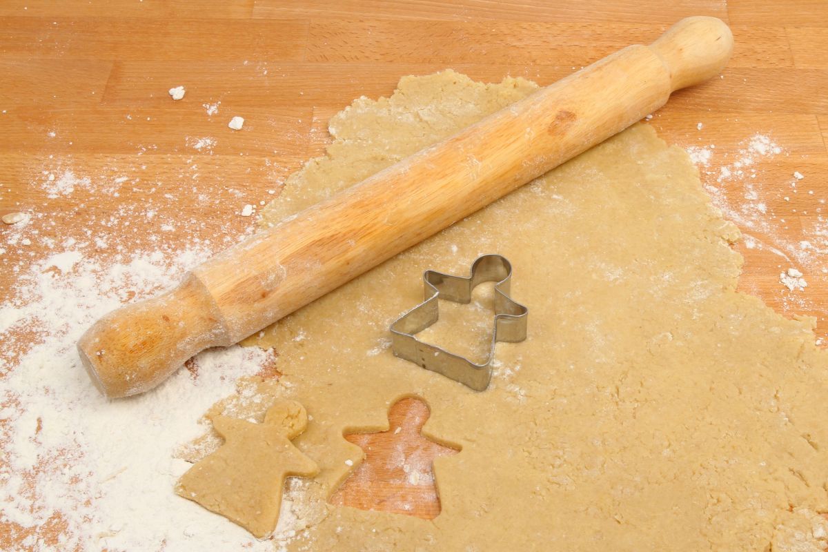 What Is A Pastry Cutter