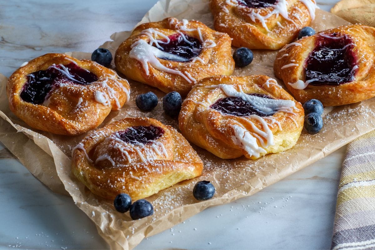 Easy Blueberry Danish Recipe - What Kate Baked