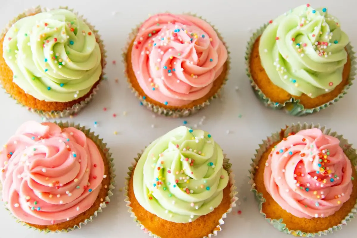 Best Ways To Make Dry Cupcakes More Moist
