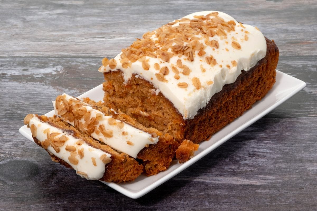 Does Carrot Cake Spoil?
