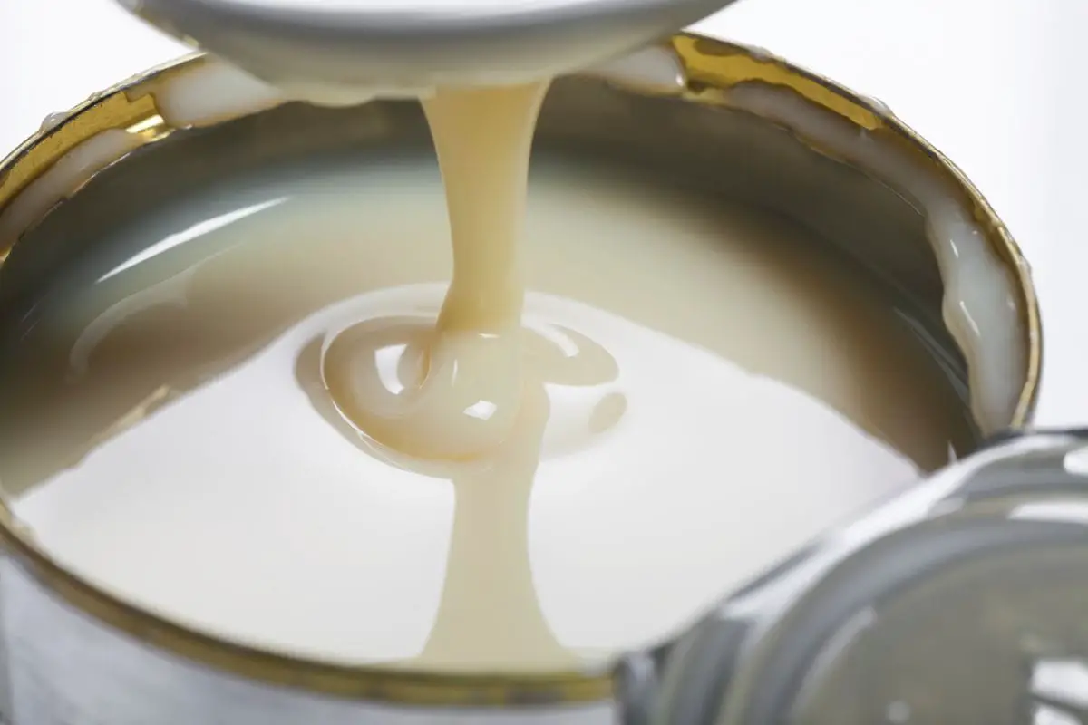 How To Microwave Condensed Milk To Make Caramel (1)