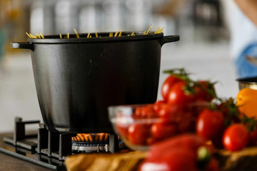 Can You Cook Pasta In The Sauce? - What Kate Baked