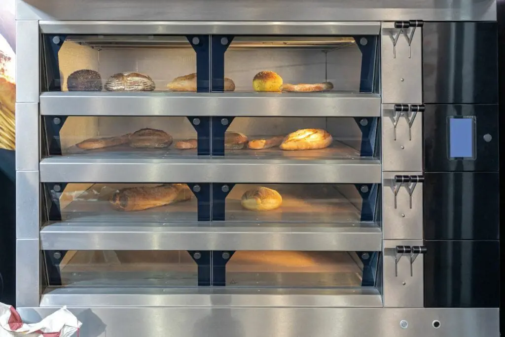 Electric vs gas ovens for baking bread