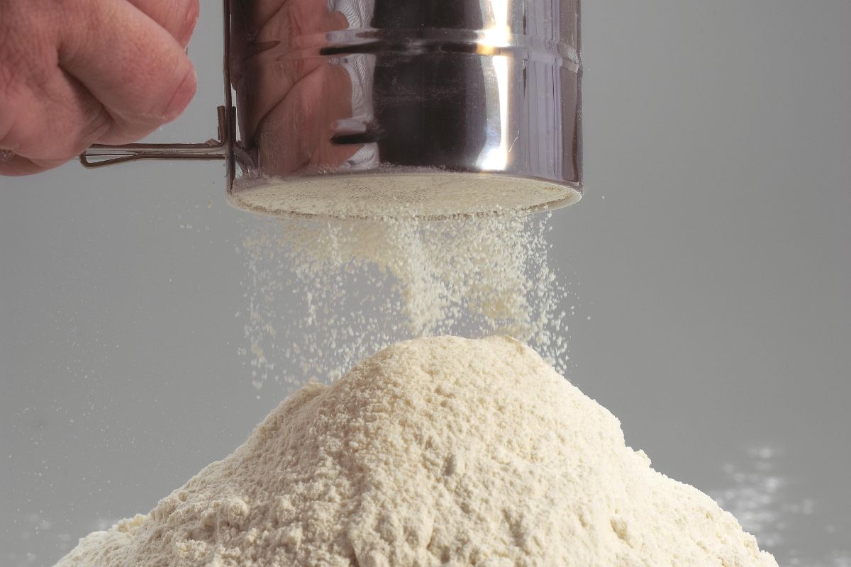 A Better Way To Measure Flour For Bread